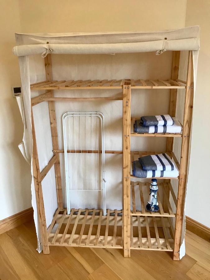 Oak Trees Corner Stylish , Relaxing , Getaway Apartment Wicklow Bagian luar foto